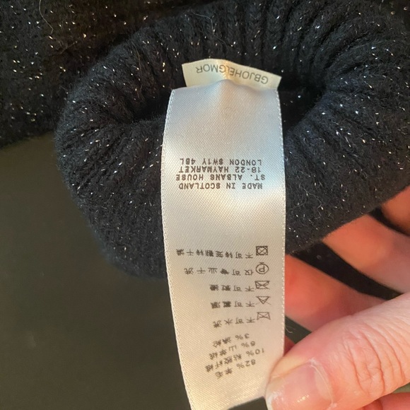 Authentic Burberry wool gloves - Picture 3 of 5